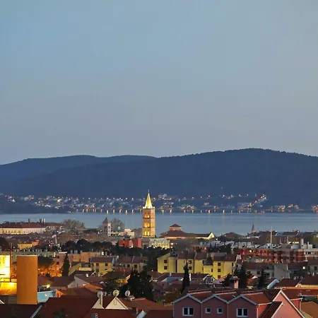 公寓 Deluxe Look *