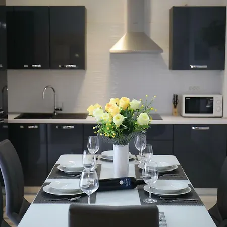 Deluxe Look Apartman *