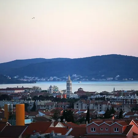 Deluxe Look 公寓 扎达尔